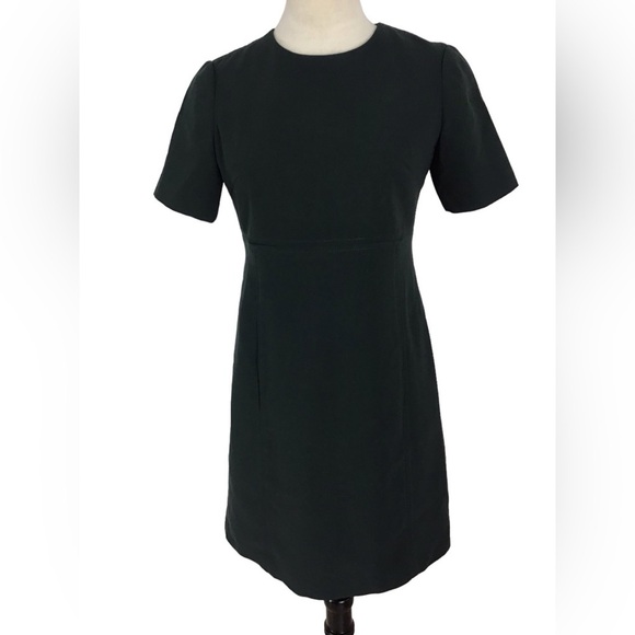 Eliza J Short Sleeve Green Sheath Dress Size 2P Back Zipper - Picture 1 of 6
